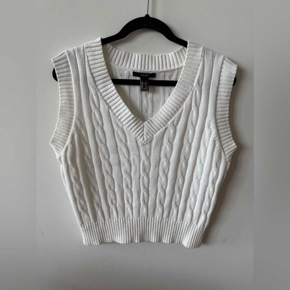 FOREVER21 oversized sweater  vest